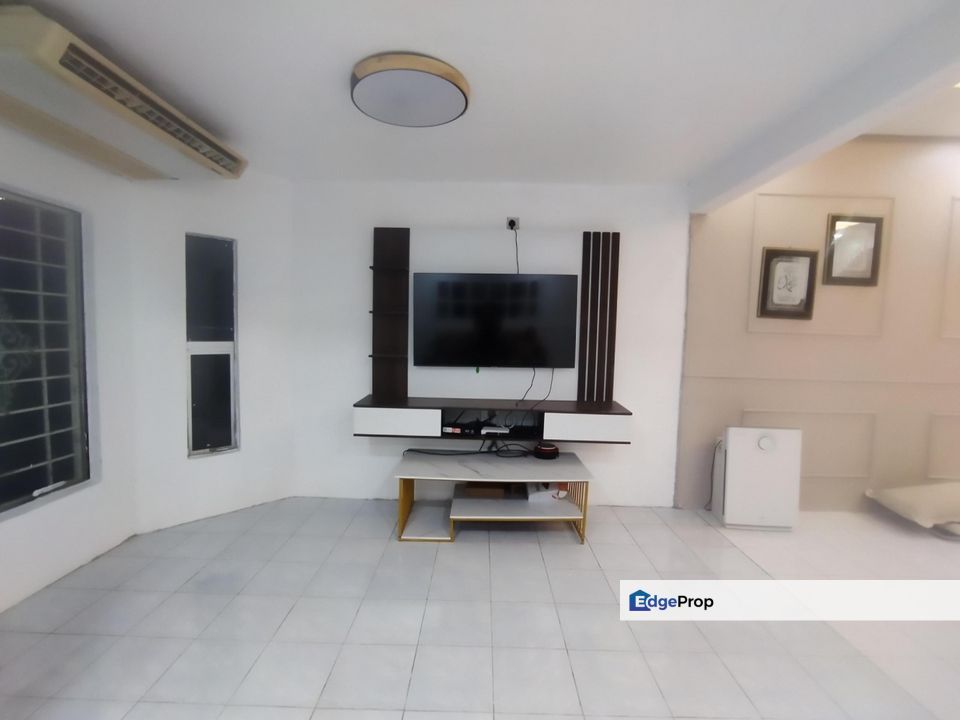 FACING OPEN FOR SALE Taman Dahlia Bandar Baru Salak Tinggi Sepang , Selangor, Sepang