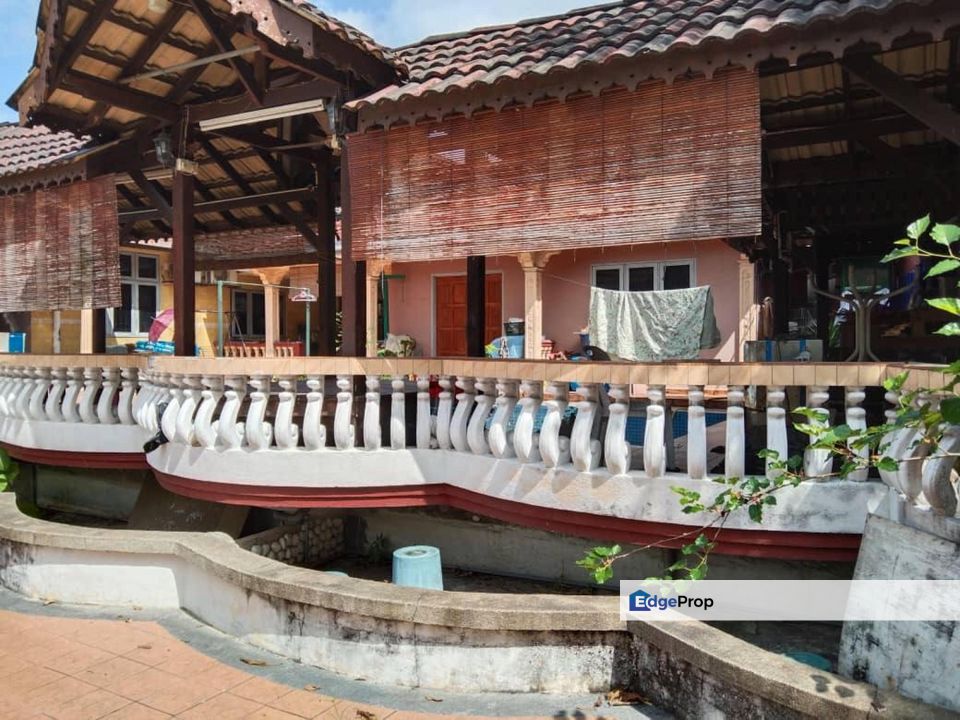 : Single Storey Semi-D Corner Taman Cheras Jaya, Balakong, Selangor, Cheras South