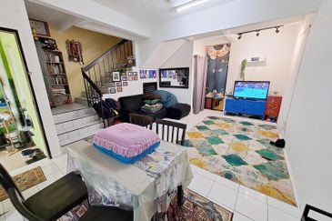 Taman Dahlia, Sepang