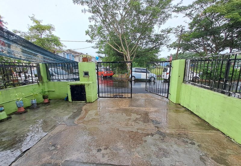 Taman Dahlia, Sepang