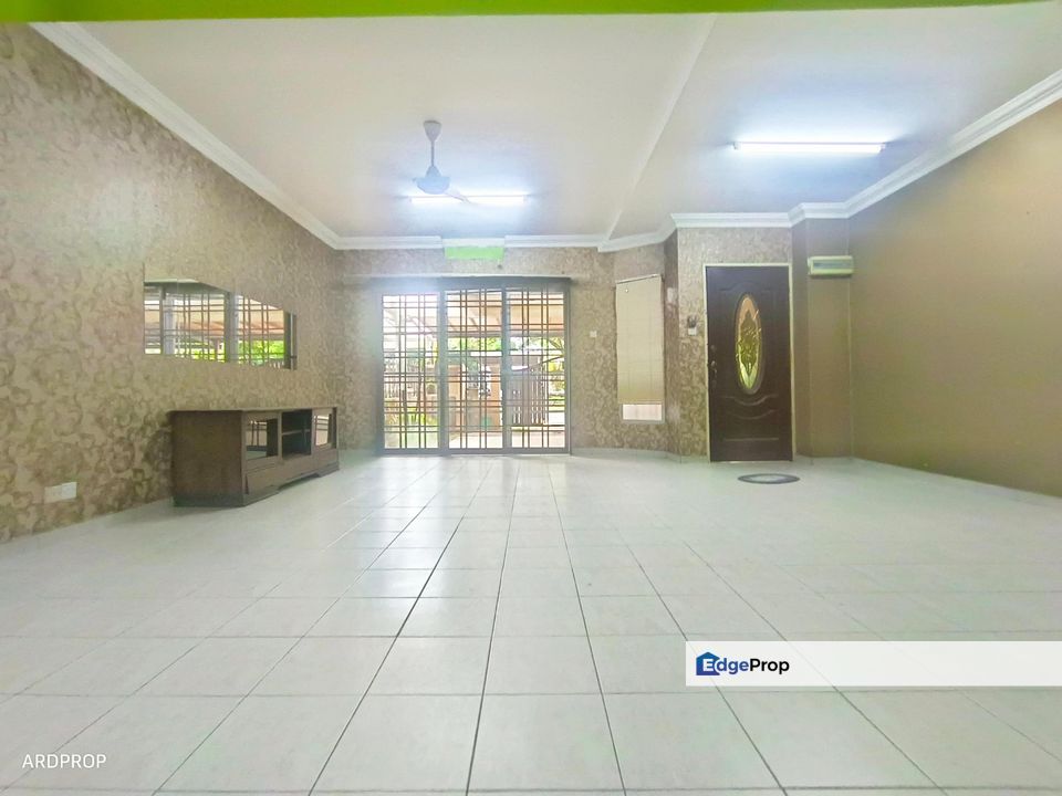 FACING OPEN TAMAN SUTERA KAJANG DOUBLE STOREY TERRACE HOUSE, Selangor, Kajang