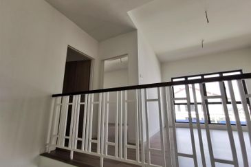 Dahlia @ Serene Heights