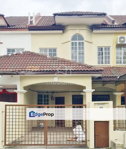 Double Storey Terrace House Bandar Puteri Klang, Selangor, Klang