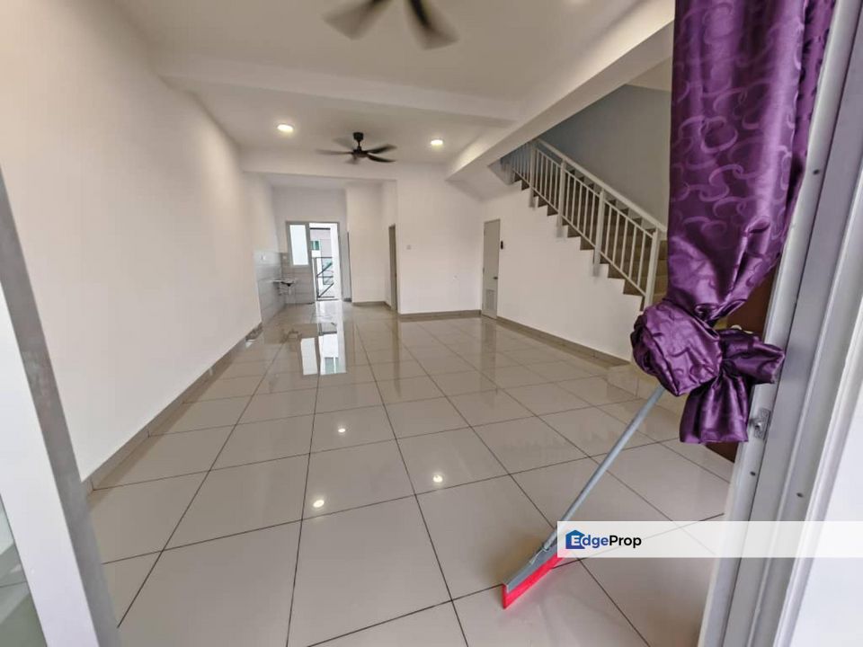 Facing Open Double Storey Taman Saujana KLIA, Selangor, Sepang