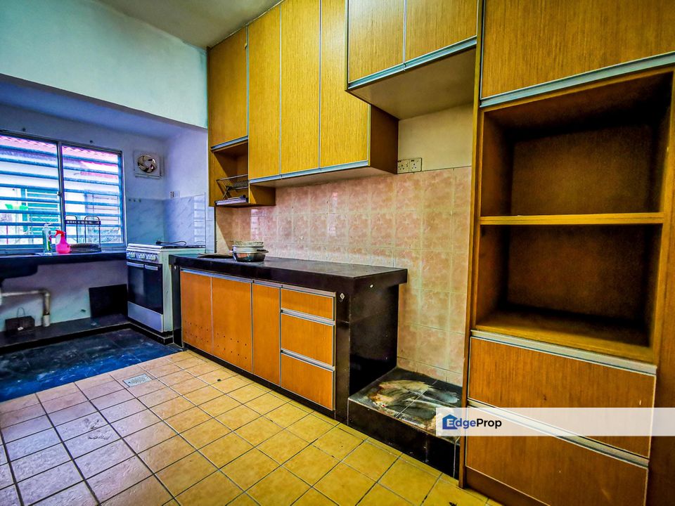 Renovated Double Storey Taman Semenyih Permata, Selangor, Semenyih