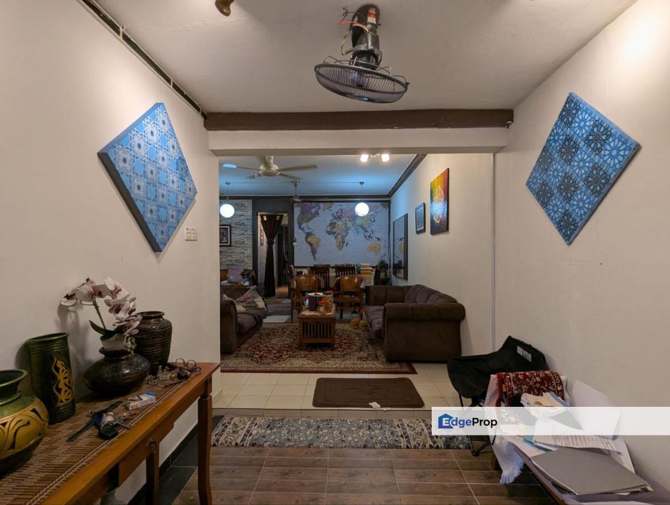 Double Storey Fully Furnished & Renovated @ Saujana Utama 3, Sungai Buloh, Selangor, Sungai Buloh