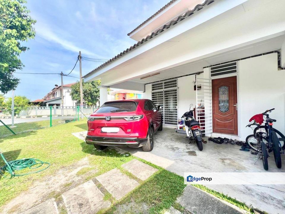 Renovated Double Storey Bandar Saujana Putra SP4, Selangor, Kuala Langat