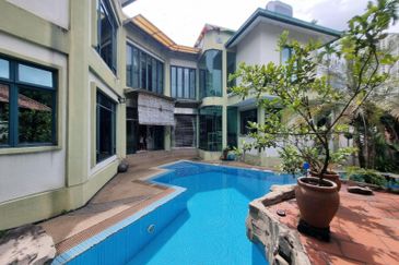 Kampung Datuk Keramat