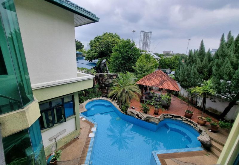 Kampung Datuk Keramat