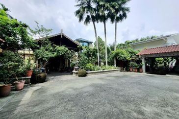 Kampung Datuk Keramat