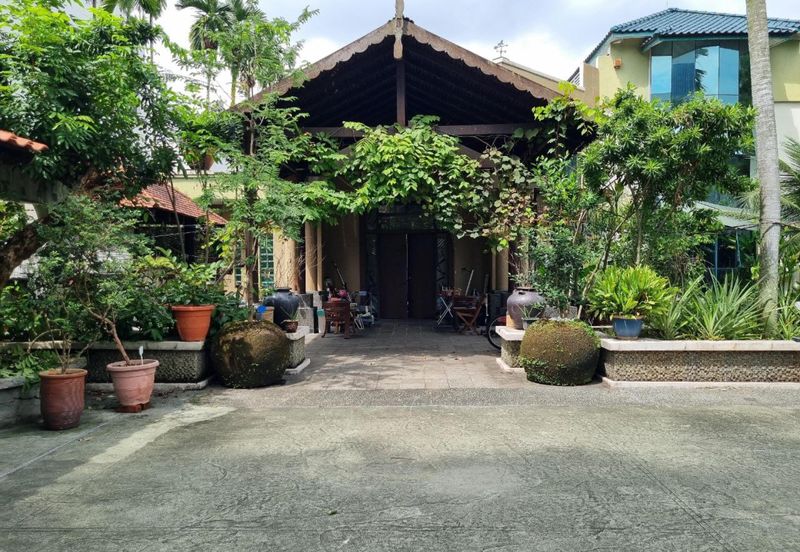 Kampung Datuk Keramat