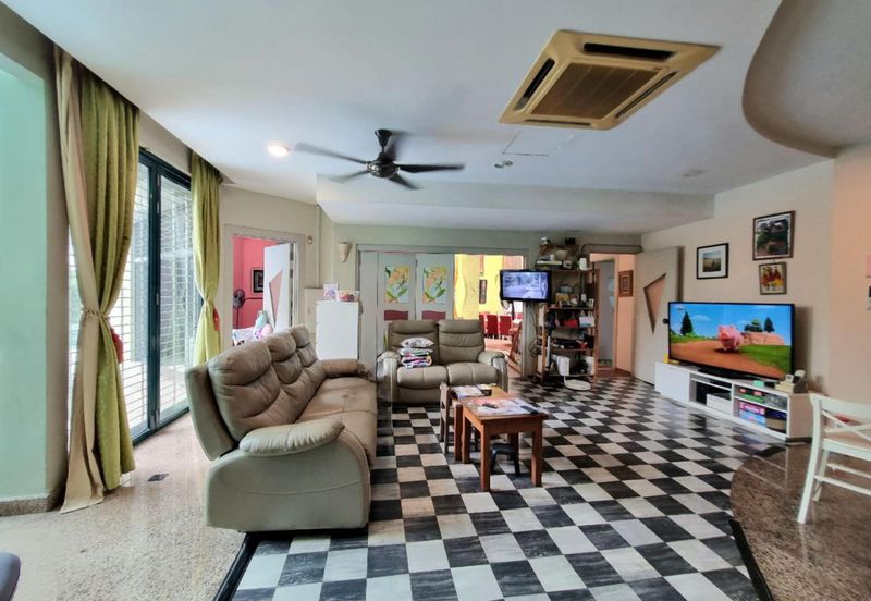 Kampung Datuk Keramat