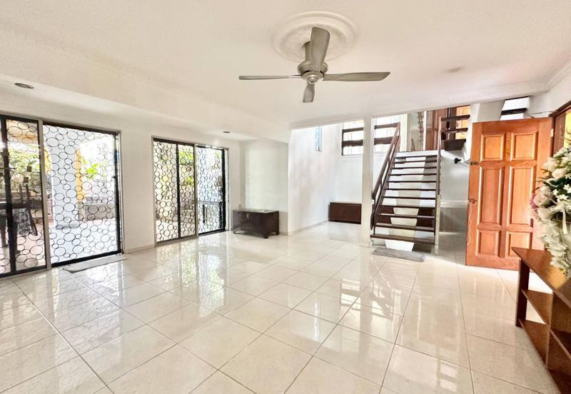 Seksyen 11, Shah Alam