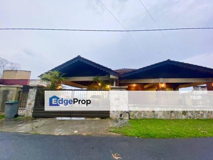 Renovated 9 Room & 7 Btahroom Bangalow at Bukit Rasah, Seremban , Negeri Sembilan, Seremban