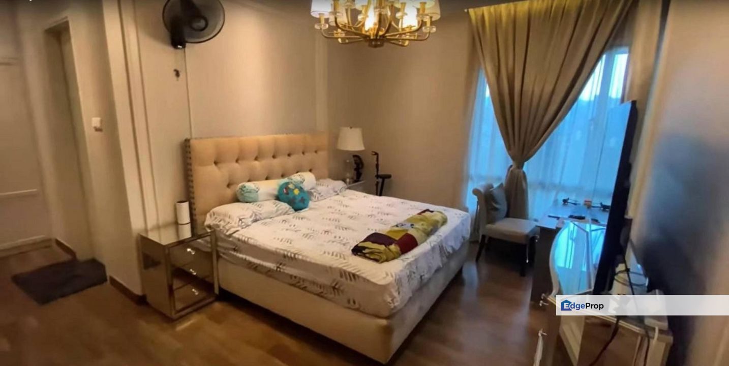 Fully Furnished Facing Petronas Twin Towers Condominium The Reach @ Titiwangsa Setapak Kuala Lumpur, Kuala Lumpur, Setapak