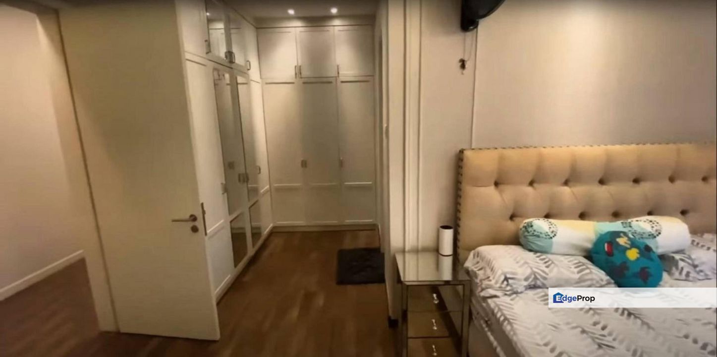 Fully Furnished Facing Petronas Twin Towers Condominium The Reach @ Titiwangsa Setapak Kuala Lumpur, Kuala Lumpur, Setapak