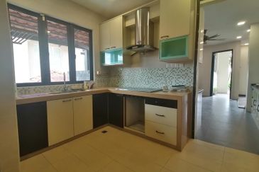 Impian Golf & Country Club