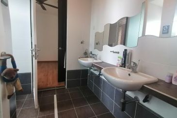 Impian Golf & Country Club