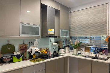 MYDiva, Perdana Lakeview East