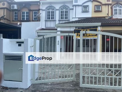 Intermmediate Double Storey Terrace USJ 14 Subang Jaya Nearby LRT Taipan Station, Selangor, USJ