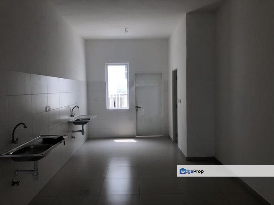 2 Storey Superlink At Suriaman 2 Bandar Sri Sendayan, Negeri Sembilan, Negeri Sembilan, Seremban