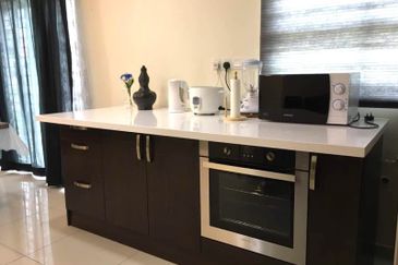 NILAI IMPIAN (LAMAN DELFINA)