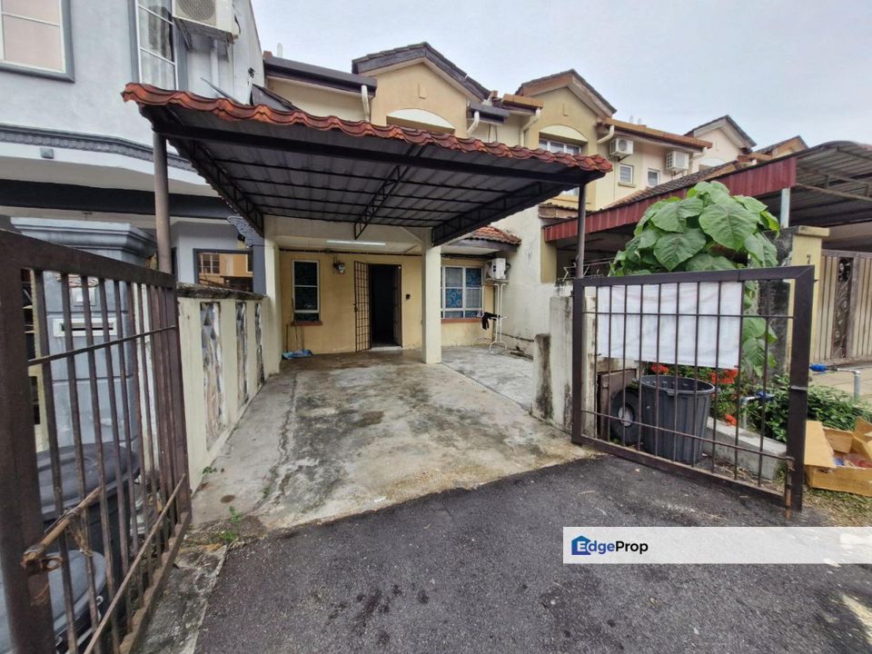 2 STOREY HOUSE - FULLY FURNISHED BANDAR BUKIT MAHKOTA, BANGI/KAJANG, Selangor, Kajang
