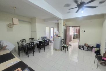 Selesa I-Resort Apartment