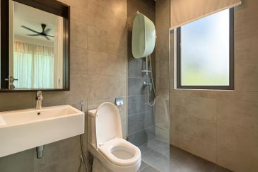 Lepironia Gardens, Setia Eco Glades