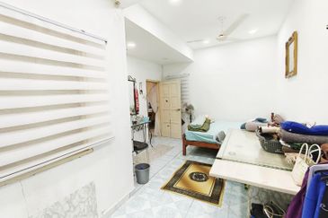 Fully Extended Taman Selayang Indah Double Storey Terrace