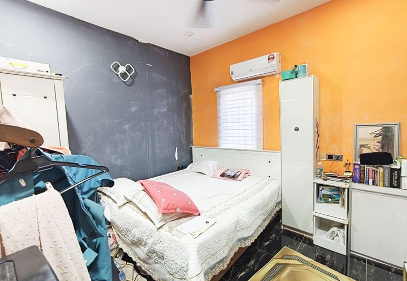 Fully Extended Taman Selayang Indah Double Storey Terrace