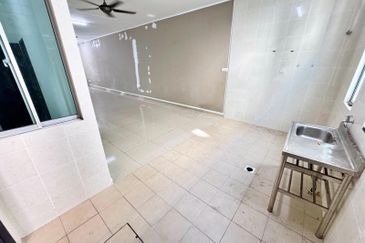 Bangi Avenue 3, Seksyen 7