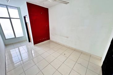 Bangi Avenue 3, Seksyen 7