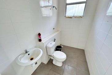 Bangi Avenue 3, Seksyen 7