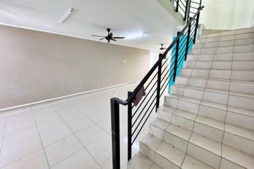 Bangi Avenue 3, Seksyen 7