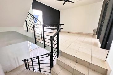 Bangi Avenue 3, Seksyen 7