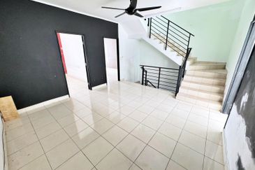 Bangi Avenue 3, Seksyen 7