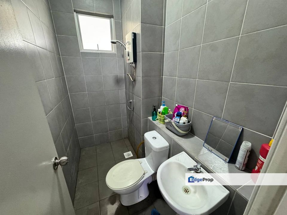 [CORNER UNIT] RESIDENSI ADELIA 1 BANGI AVENUE, Selangor, Bangi