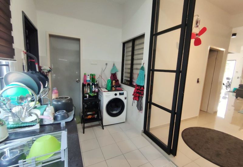 Banyas @ Setia EcoHill 2