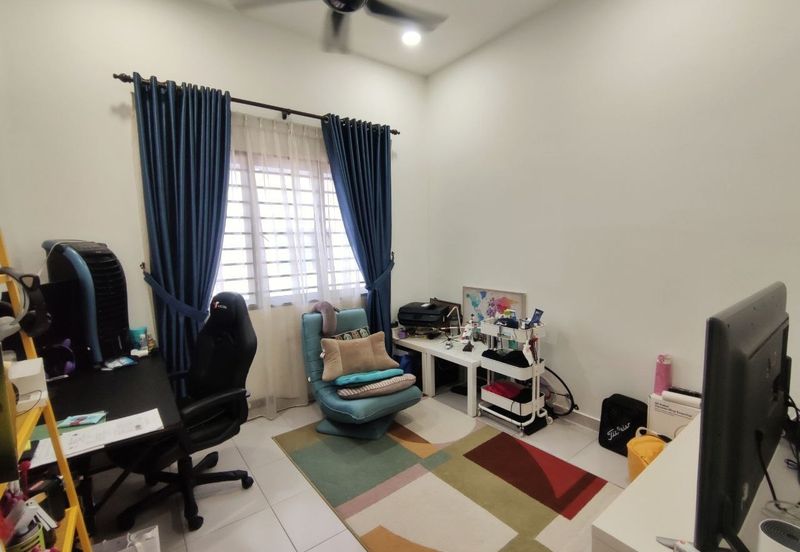 Banyas @ Setia EcoHill 2