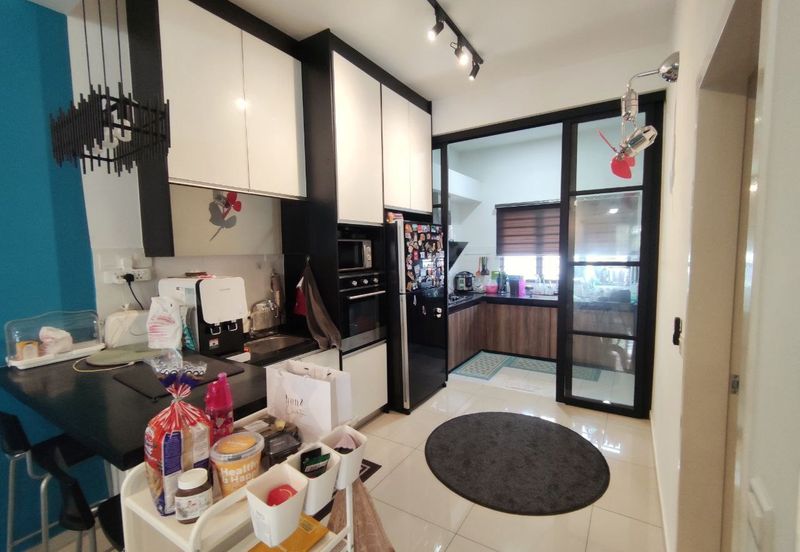 Banyas @ Setia EcoHill 2