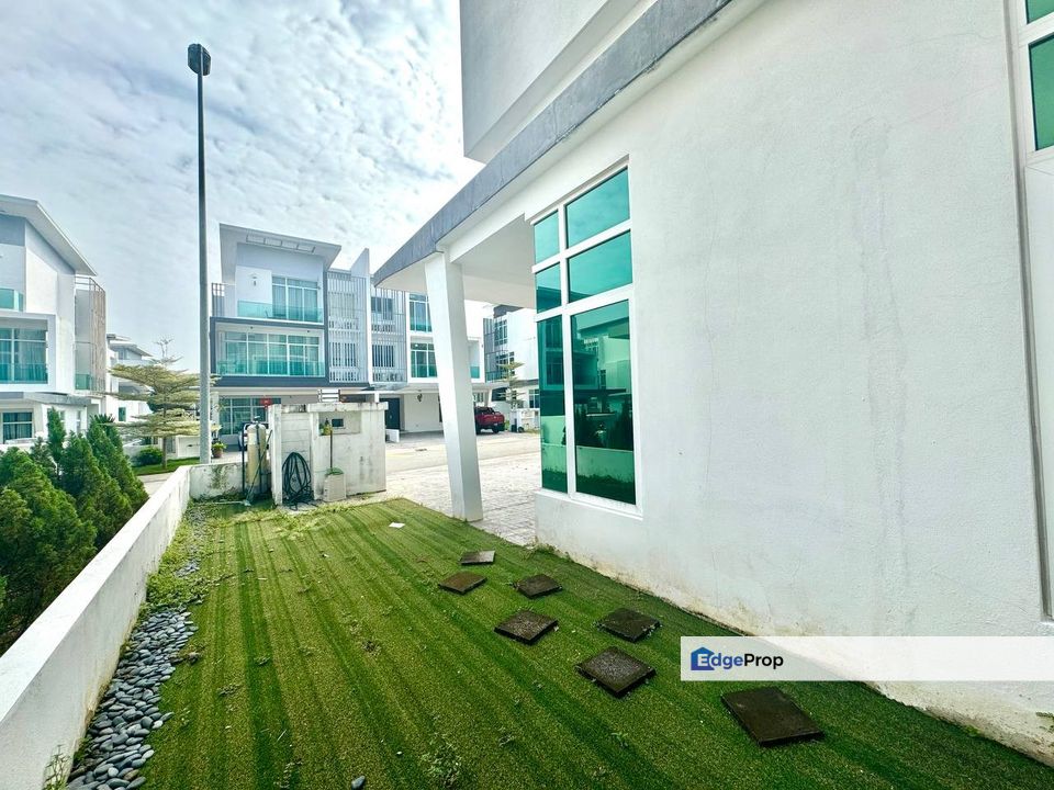 Garden Residence 3 Storey Semi-D Clover, Selangor, Cyberjaya