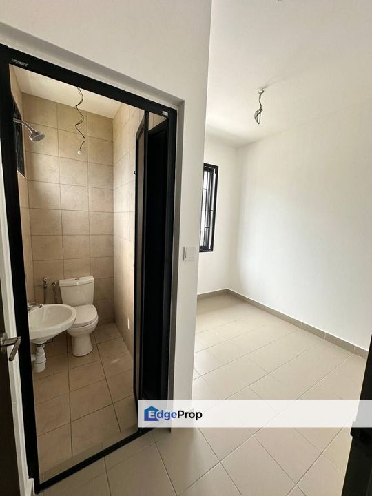 Elmina Green 7 Shah Alam Double Storey Superlink, Selangor, Shah Alam