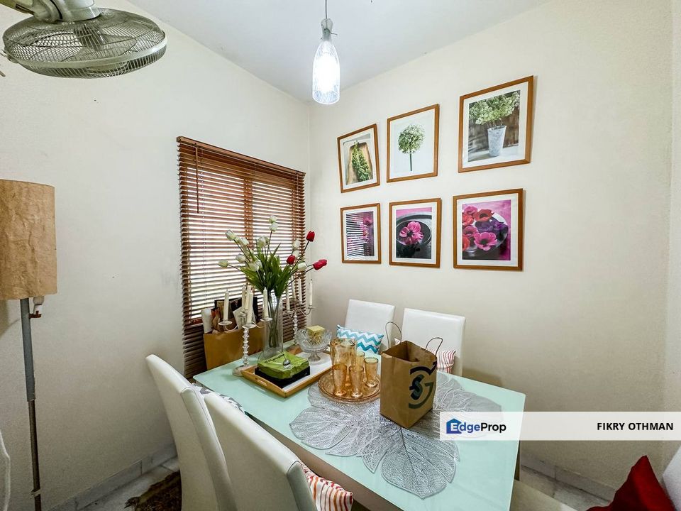 Double Storey Terrace Taman Pinggiran USJ 1 Subang Jaya, Selangor, USJ