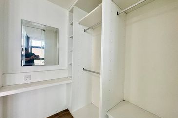 LakeFront Residence Cyberjaya