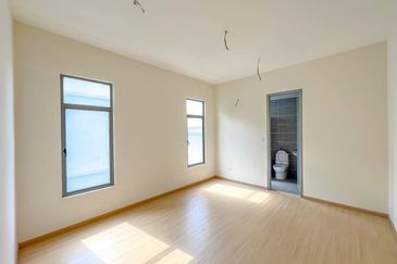 Semanja Park Terraces