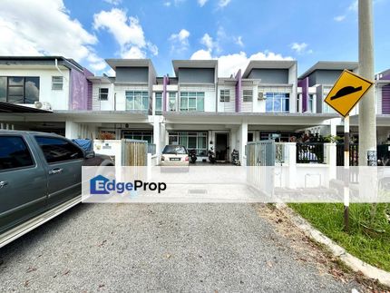 Double Storey Terrace House Jalan Meranti, Bandar Hillpark, Puncak Alam. , Selangor, Shah Alam