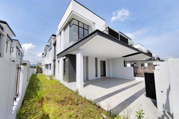 DOUBLE STOREY SEMI D (FROSA) ECOHILL 2 SEMENYIH