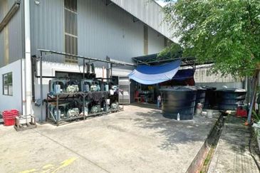 2 STOREY SEMI D FACTORY LEKAS 32 INDUSTRIAL PARK, SEMENYIH