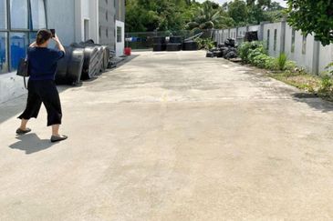 2 STOREY SEMI D FACTORY LEKAS 32 INDUSTRIAL PARK, SEMENYIH